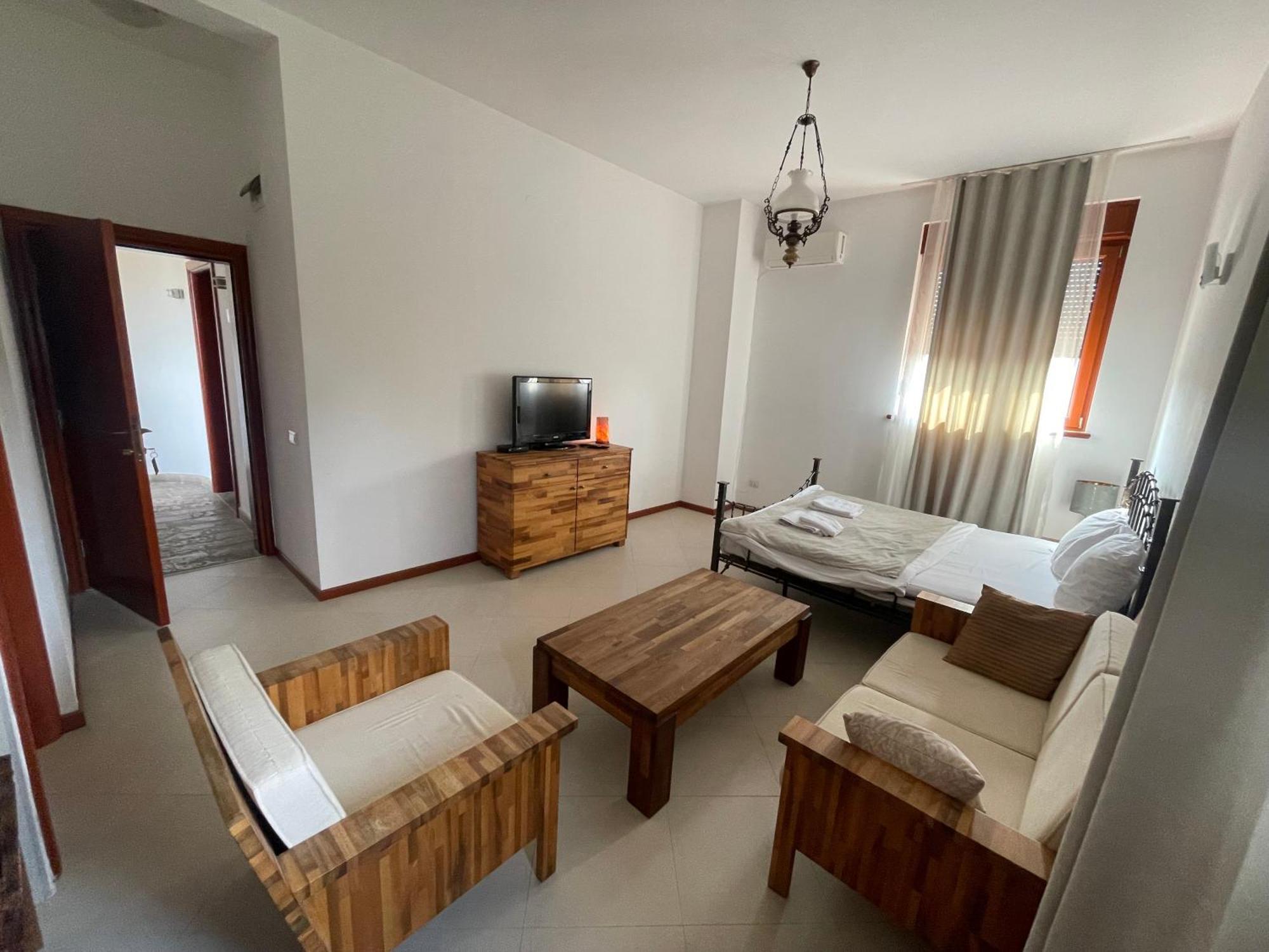 The Belgrade Hills Rooms And Suites Εξωτερικό φωτογραφία