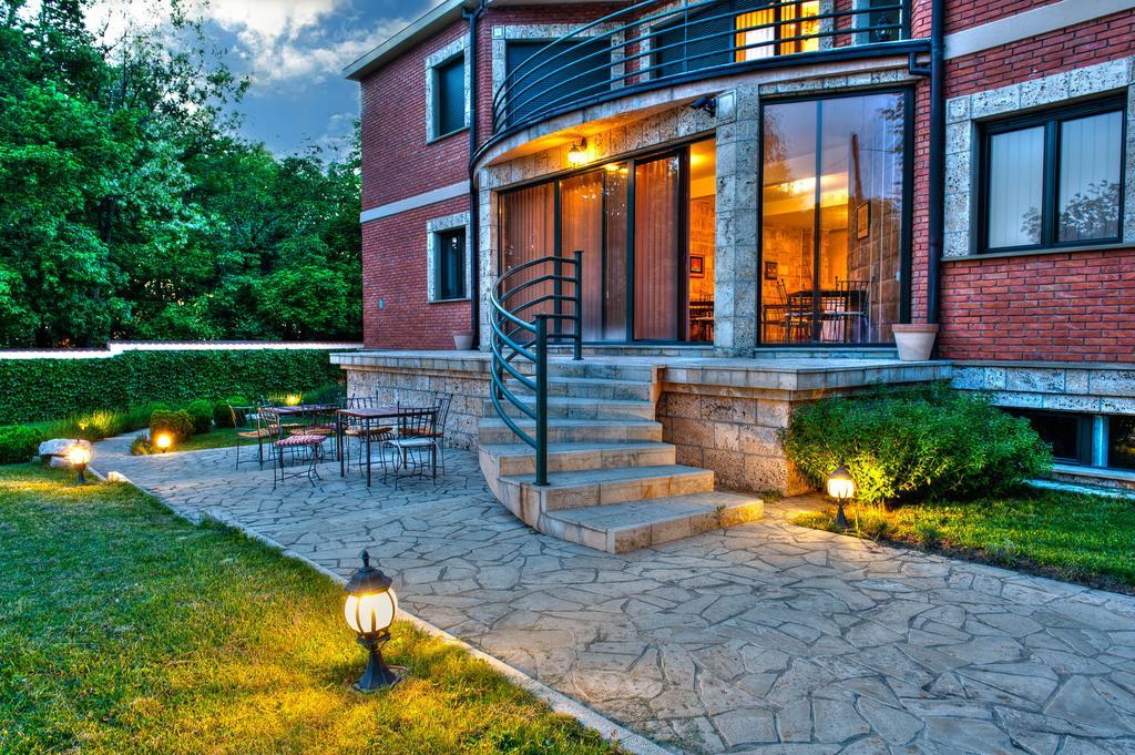 The Belgrade Hills Rooms And Suites Εξωτερικό φωτογραφία